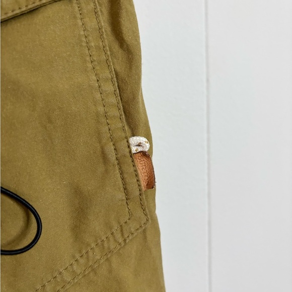 Burton mens brown tan shorts size 32 - Picture 5 of 6